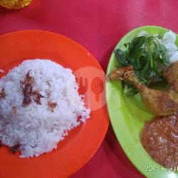 Nasi Putih  Ayam Paha Lalap Dan Sambal