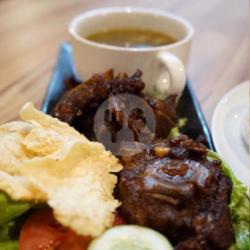 Sop Buntut Goreng