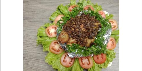 Bale Bengong Seafood Resto, Halim