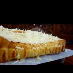 Roti Bakar Durian Keju Susu