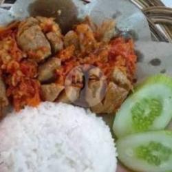 Lalapan Bakso Goreng
