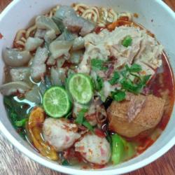 Baso Urat Kikil Kuah Pedas