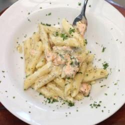 Penne Al Salmone