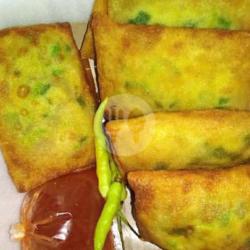 Martabak Telur Saus Pedas