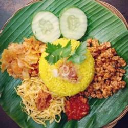 Nasi Kuning   Perkedel Kentang