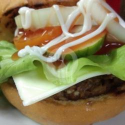 Beef Burger Blackpepper Cheese