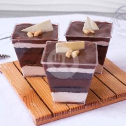 Dessert Coklat Cup