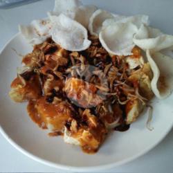Kupat Tahu