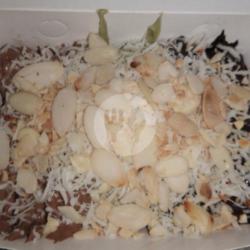 Cappucino, Avocado, Coklat   Topping Keju Parut