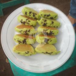 Pukis Hijau Coklat Isi 10