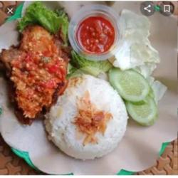 Paket Ayam Penyet Sambal Dadakan