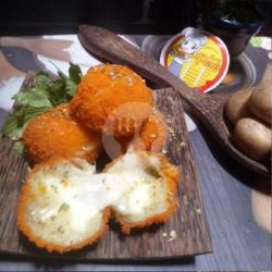 Photato Cheese Ball