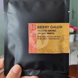 Berry Galuh (fullwash, Saronge, Jawa Barat, Indonesia)