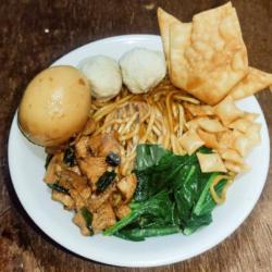 Mie Yamin Bakso Telur