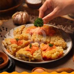 Ayam Iris Bumbu Pizza