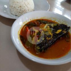 Nasi Pindang Patin   Kerupuk  Esteh