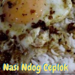 Nasi Ndog Ceplok Rice Bowl   Minuman