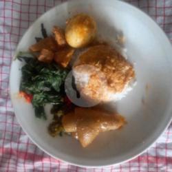 Nasi Kikil Telor Gulai,rames Komplit