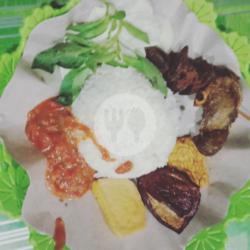 Ati Ampela Komplit Nasi
