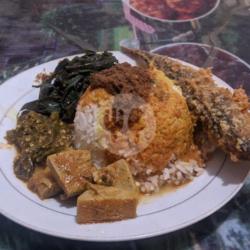 Paket Nasi Ikan Kembung Goreng Padang