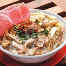 Mie Sop Ayam   Telur Bulat