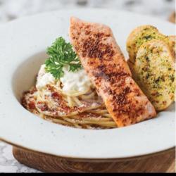 Seared Salmon Pasta