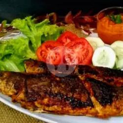 Ikan Salmon Bakar