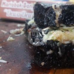 Black Forest Keju Pisang