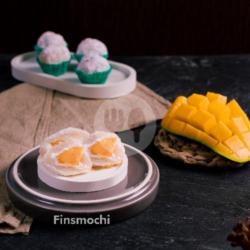 Mochi Mangga (mango Mochi)