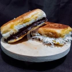 Roti Kadet Kacang Coklat Keju