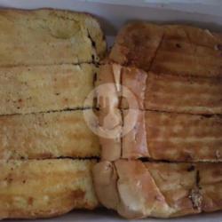 Roti Bakar Korea Spesial Chocolava Keju Susu/nanas Keju Susu (spesial Keju) Uk.20x12x10cm