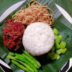 Nasi Tongkol Pedas Pete