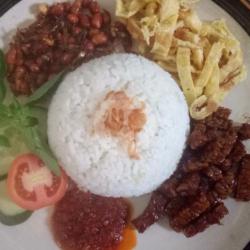 Nasi Uduk Ayam