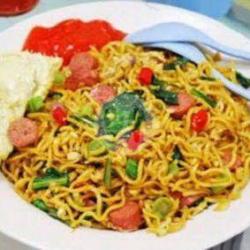 Mie Tumis   . Sosis