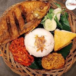 Nila Goreng   Tempe   Sambel   Lalap