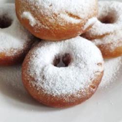 Donat Gula Putih