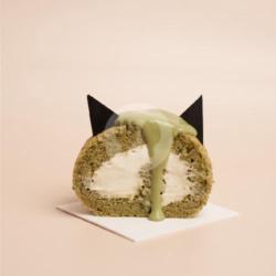 Matcha Banana Roll