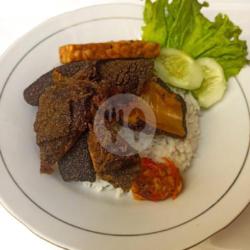 Sego Uduk Babat Sambal Bawang