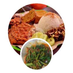 Ayam   Nasi   Tahu   Tempe  Cah Kangkung