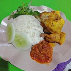 Ayam Lalapan Dada