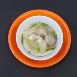 Bakso Kuah Pangsit Rebus