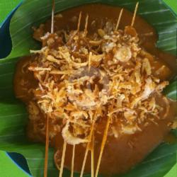 Sate Daging Sapi Kuah Padang