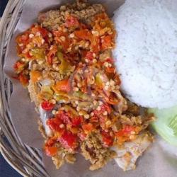Ayam Geprek   Nasi