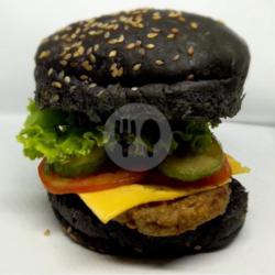 Premium Black Cheese Burger