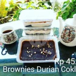 Brownis Durian Coklat