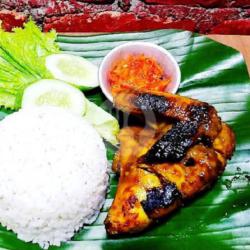 Ayam Bakar Dada Madu   Nasi