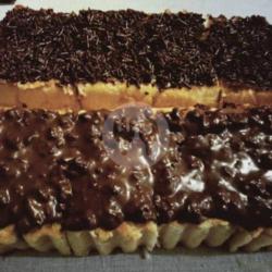 Choco Crunchy Keju - Strawberry/blueberry/coklat Mesis/nanas/srikaya Pandan