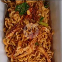 Mie Level Topping Ayam   Sosis