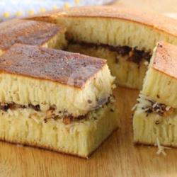 Martabak Bangka Keju Kacang Kismis