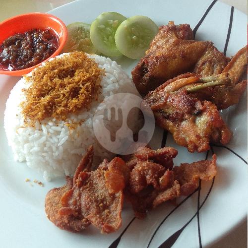 Nasi Kulit Ayam Goreng by BELEKOK, Periuk - GoFood